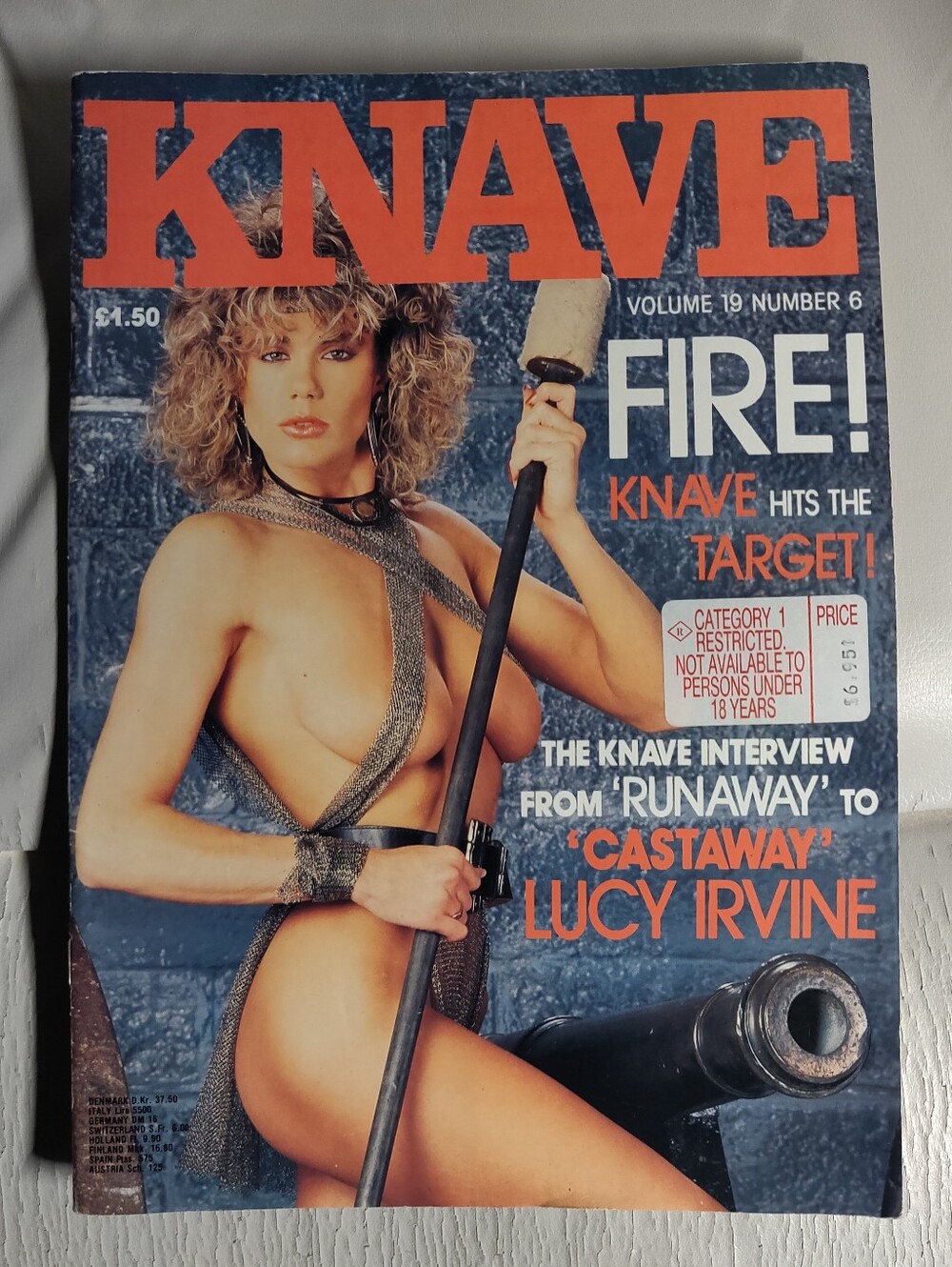 Knave Vol.19 No.6 Magazine